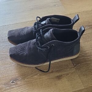 Toms Women's Dark Brown Chukka Boots